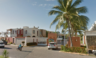 REMATO CASA EN MANZANILLO COLIMA PUERTA DE HIERRO SOLEARES