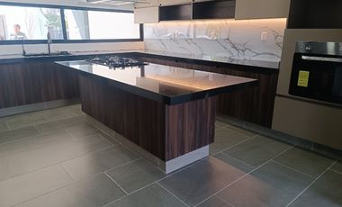 OPORTUNIDAD INCREIBLE RESIDENCIA DE LUJO