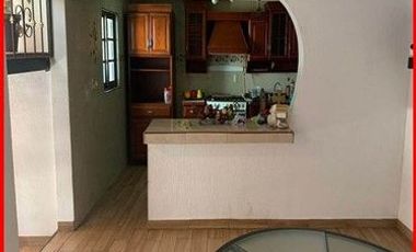 VENTA DE CASA EN EXCELENTES CONDICIONES