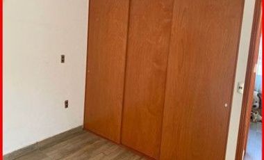 VENTA DE CASA EN EXCELENTES CONDICIONES