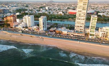 Exclusivo Terreno Frente al Mar de 1,700m² en el Icónico Malecón de Mazatlán