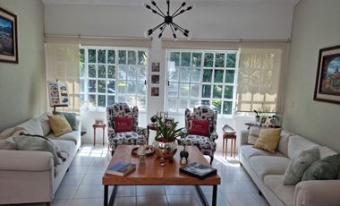 Lomas de Cocoyoc Morelos Venta de casa terreno de 4300m $ 13,000,000