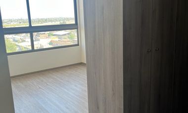 ARRIENDO DEPARTAMENTO NUEVO DE 2 DORMITORIOS 2 BAÑOS / METRO CERRILLOS