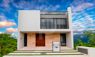 Casa en Venta en Tossa Residencial sobre Camino Real a Colima