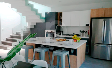 Casa en Venta en Tossa Residencial sobre Camino Real a Colima