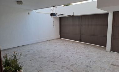 CASA EN VENTA JARDINES DEL MORAL LEON GUANAJUATO