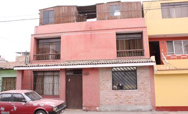 Se vende Casa como terreno en San Juan de Miraflores