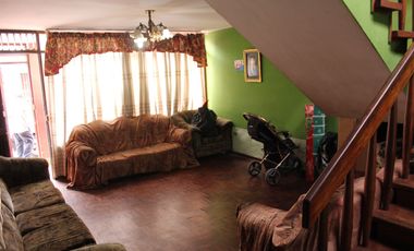 Se vende Casa como terreno en San Juan de Miraflores