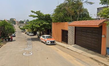 CASA EN REMATE EN NARCISO MENDOZA ACAYUCAN VERACRUZ