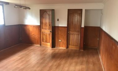 Gran parcela de 5000 m2, 2500 habilitados 200m2 const, 2500 para habilitar.