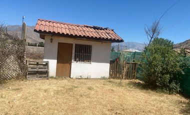 Gran parcela de 5000 m2, 2500 habilitados 200m2 const, 2500 para habilitar.
