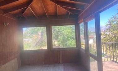 Gran parcela de 5000 m2, 2500 habilitados 200m2 const, 2500 para habilitar.