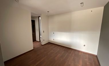 Se vende Lotf Una recamara dos niveles de construcción cerca zona de hospitales y corporativos