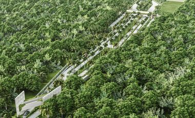 Residencia de dos pisos con estudio y alberca, en venta, Xpu-ha, Quintana Roo