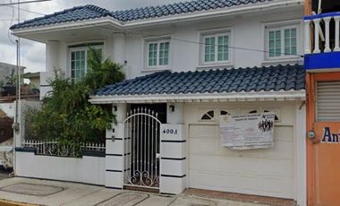 Casa en venta ubicada en Colonia Cazonez, Poza Rica, Veracruz.