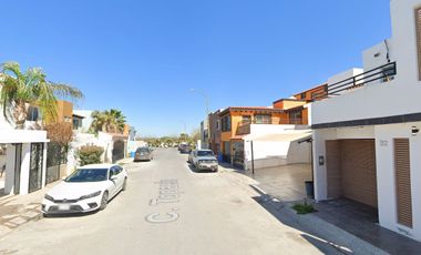 Venta de Casa En Remate Bancario Col. Valle Real, Tamaulipas.