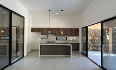 Casa en Venta en Tepoztlán Morelos, nueva en zona tranquila