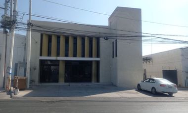 EDIFICIO CORPORATIVO  EN RENTA DE 800M2 CERCA DEL PARQUE QRO  2000