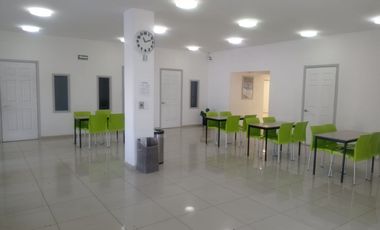EDIFICIO CORPORATIVO  EN RENTA DE 800M2 CERCA DEL PARQUE QRO  2000