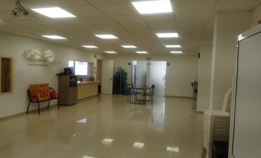 EDIFICIO CORPORATIVO  EN RENTA DE 800M2 CERCA DEL PARQUE QRO  2000