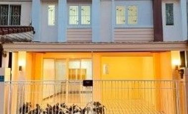 บ้าน นนทบุรี บางใหญ่ เสาธงหิน หมู่บ้านพฤกษา49/2 18 ตรว 3 ห้องนอน 2 ห้องน้ำ 1 ห้องครัว 1 ห้องรับแขก 1 ที่จอดรถในบ้าน