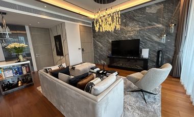 ULTRA-LUXURY Condo with Exquisite Built-Ins, High Floor, Private Lift, and Pet Friendly! For Sale: The Estelle Phrom Phong – A High-End Project by Rai
