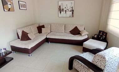 Casa Semiamoblada en Alquiler en Portal Al Sol, 3 Habitaciones, 3 Baños, Patio, Parqueo, Seguridad, Vía a la Costa.