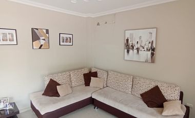 Casa Semiamoblada en Alquiler en Portal Al Sol, 3 Habitaciones, 3 Baños, Patio, Parqueo, Seguridad, Vía a la Costa.