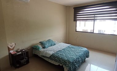 Casa Semiamoblada en Alquiler en Portal Al Sol, 3 Habitaciones, 3 Baños, Patio, Parqueo, Seguridad, Vía a la Costa.