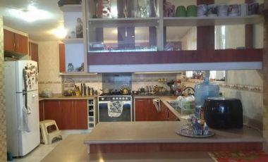 Vedo casa de 410m, urbanizacion privada El condado