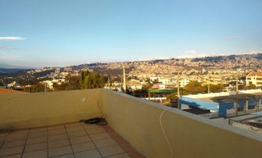 Vedo casa de 410m, urbanizacion privada El condado