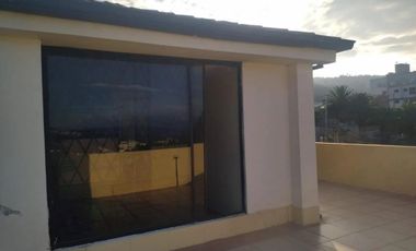 Vedo casa de 410m, urbanizacion privada El condado