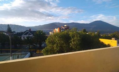 Vedo casa de 410m, urbanizacion privada El condado
