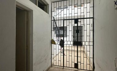 OCASION  - CASA EN VENTA - CENTRO DE PIURA  PRECIO COMO TERRENO