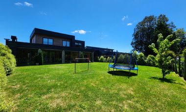VENTA CASA MEDITERRANEA COMO NUEVA