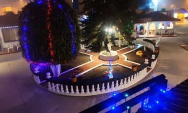 CASA  GRANDE EN VENTA - EN LA MITAD EL MUNDO QUITO