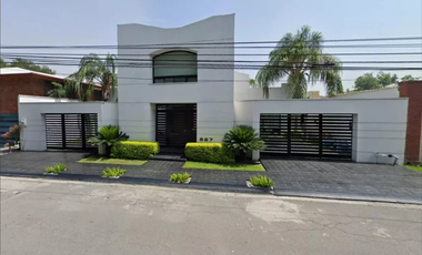 CASA EN VENTA EN VALLE DE SANTA ENGRACIA, SAN PEDRO GARZA GARCIA, NUEVO LEON, A PRECIO DE REMATE