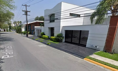 CASA EN VENTA EN VALLE DE SANTA ENGRACIA, SAN PEDRO GARZA GARCIA, NUEVO LEON, A PRECIO DE REMATE