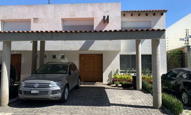 PRECIOSA CASA EN VENTA, MODELO ENCINO EN VALLE DE LAS FUENTES, CALIMAYA HERMOSA CASA EN PERFECTO ESTADO Y EXCELENTE MANTENIMIENTO