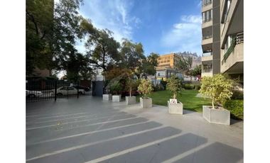Dominica 404 Recoleta
