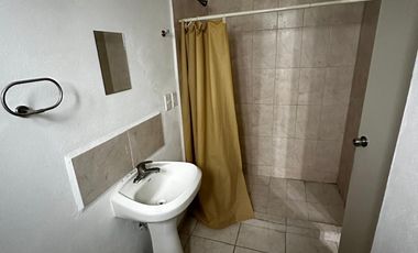 RENTO BONITA Y AMPLIA CASA AMUEBLADA EN LOS HEROES VERACRUZ