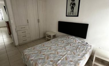 RENTO BONITA Y AMPLIA CASA AMUEBLADA EN LOS HEROES VERACRUZ