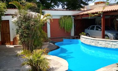 Venta casa La Molina 6 dormitorios Urb Sirius
