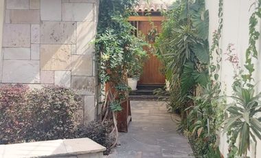 Venta casa La Molina 6 dormitorios Urb Sirius