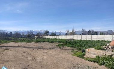 Se vende Terreno de 2,2 hectáreas con Gran Casona en Bucalemu, San Felipe.