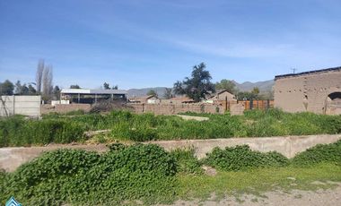 Se vende Terreno de 2,2 hectáreas con Gran Casona en Bucalemu, San Felipe.