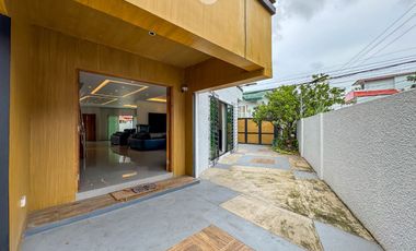 Modern Tropical House for Sale in Meadowood Executive Village, Bacoor Cavite