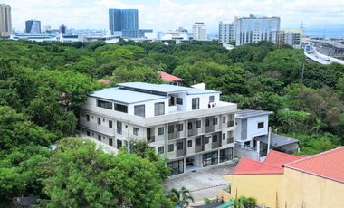For Sale: Commercial Building in Pleasant Village, Alabang,Muntinlupa