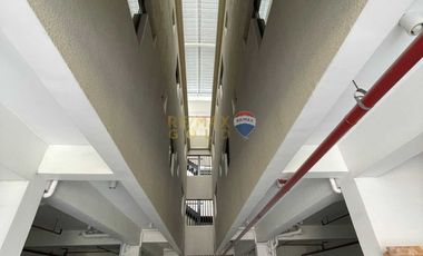 For Sale: Commercial Building in Pleasant Village, Alabang,Muntinlupa