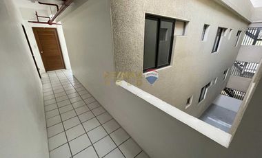 For Sale: Commercial Building in Pleasant Village, Alabang,Muntinlupa
